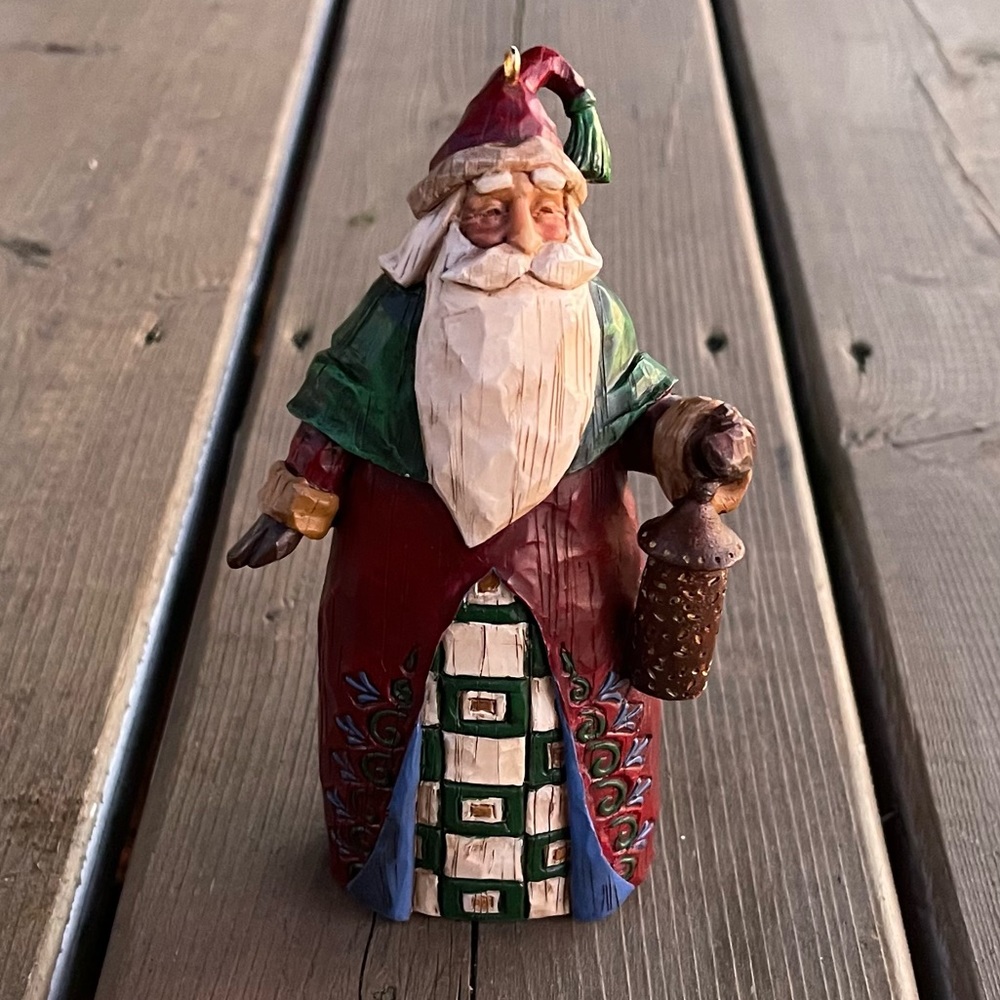 Jim Shore Heartwood Creek Santa Claus with Lantern Christmas Ornament